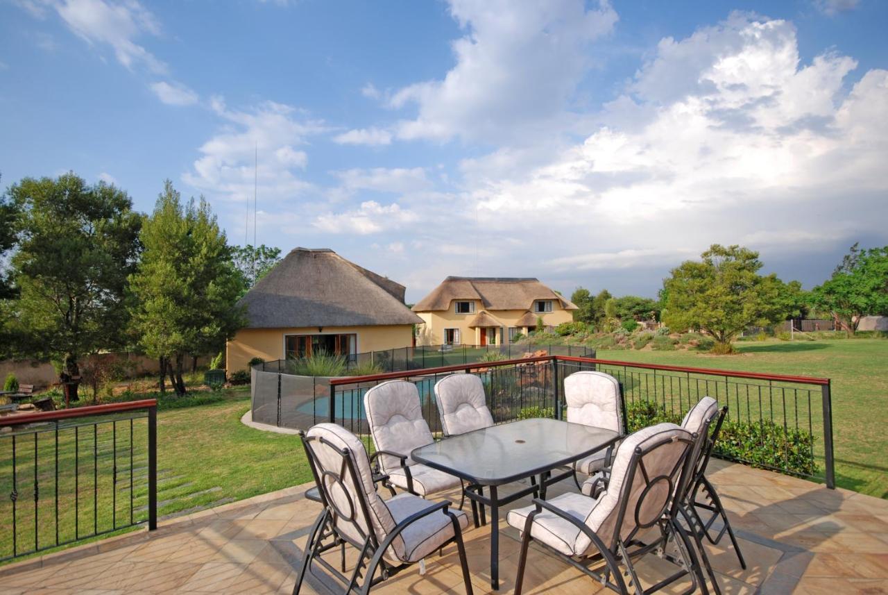Hoopoe Haven Guest House Chartwell Exterior photo